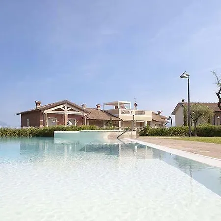 Giulia Apartment